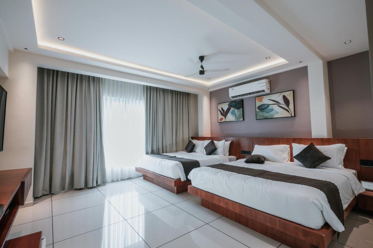 Fortview Suites Kasaragod Exterior photo